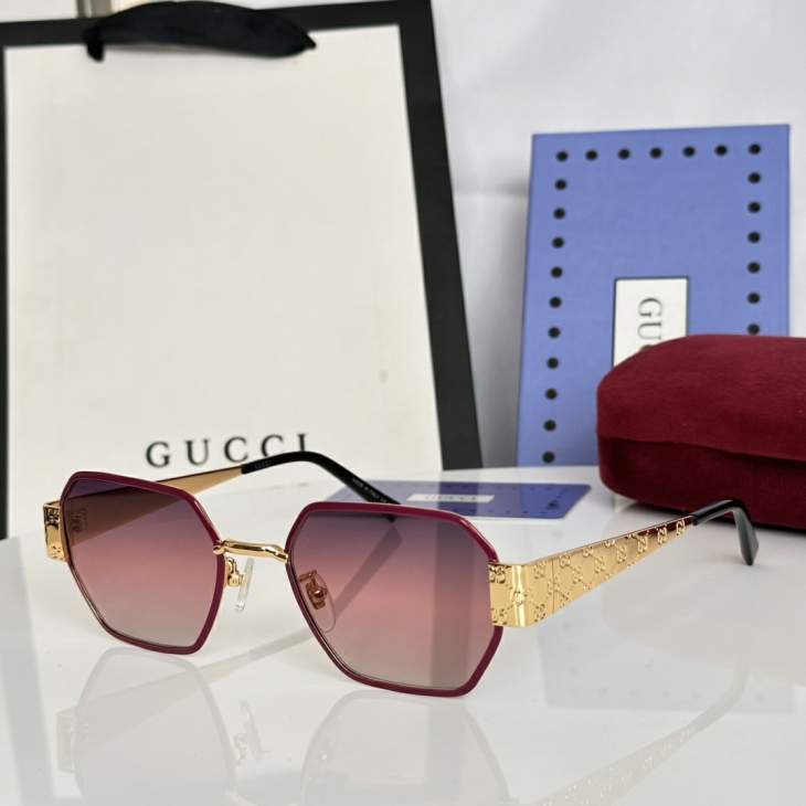 Picture of Gucci Sunglasses _SKUfw79338490fw